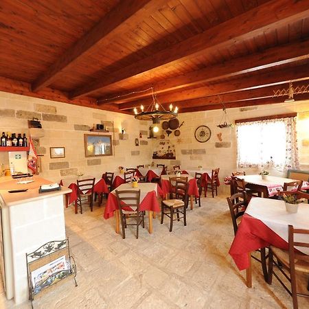 B&B Il Giardino Degli Ulivi 托雷桑塔萨宾娜 外观 照片